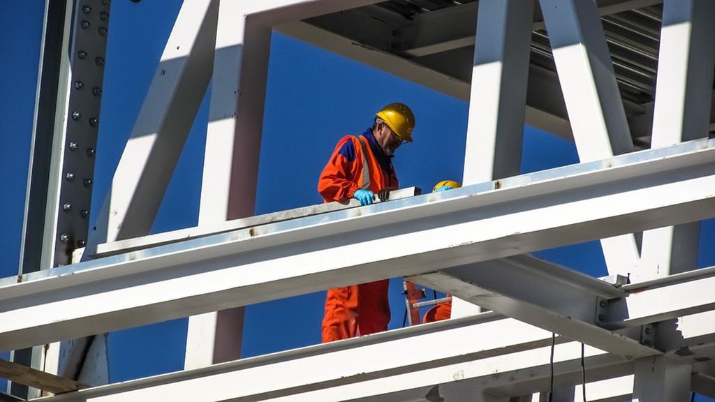 os EPIs devem ser usados em todos os canteiros de obras