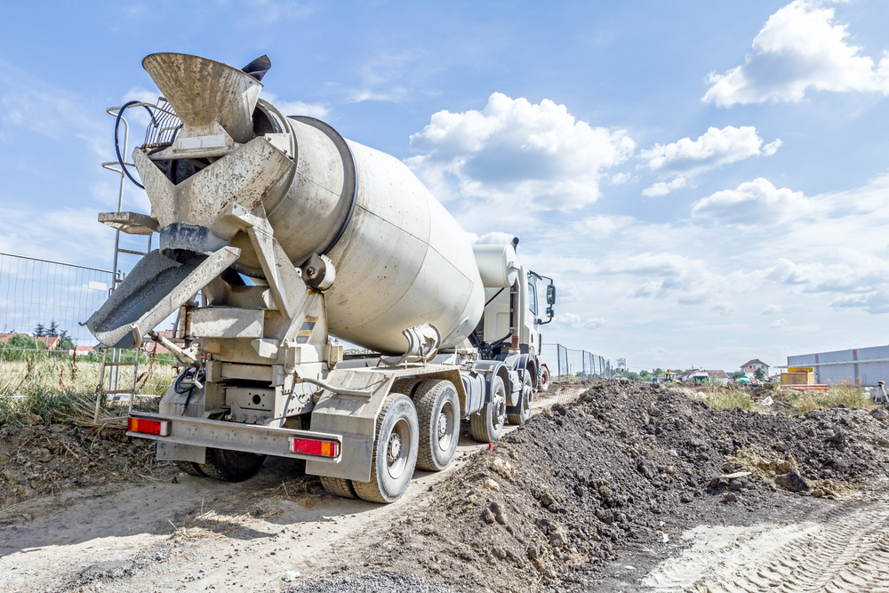 Caminhão Betoneira: aprenda a preparar concreto