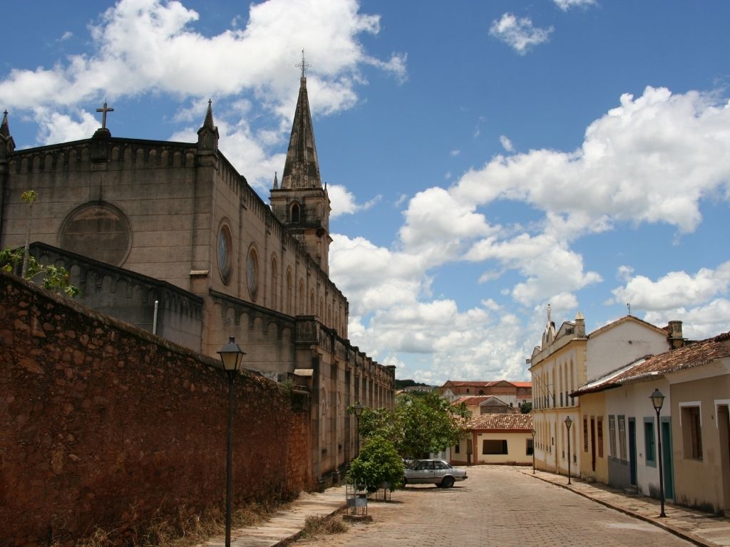 Superbid Marketplace tem diversos imóveis na Goiás com descontos de até 70%