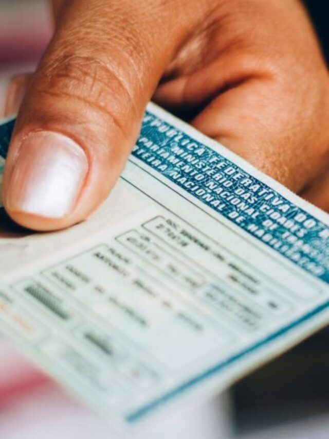 Como consultar débitos de IPVA, DPVAT e Licenciamento