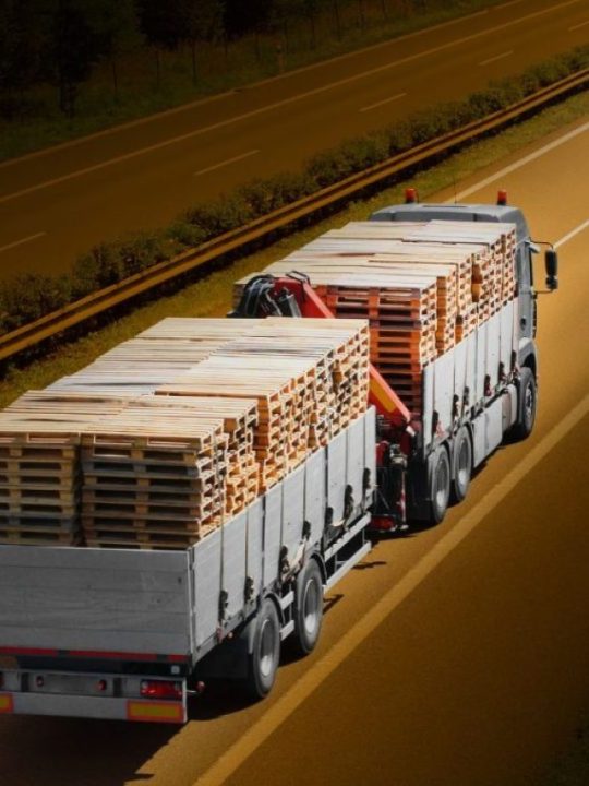 Transporte de mercadorias: por que usar pallets no processo?