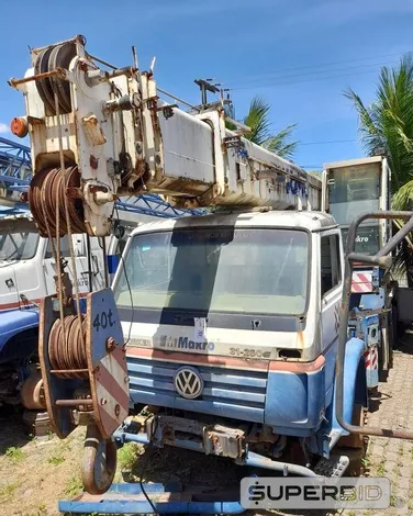 Makrorealiza leilão de Veículos e Máquinas Industriais por lances a partir de R00