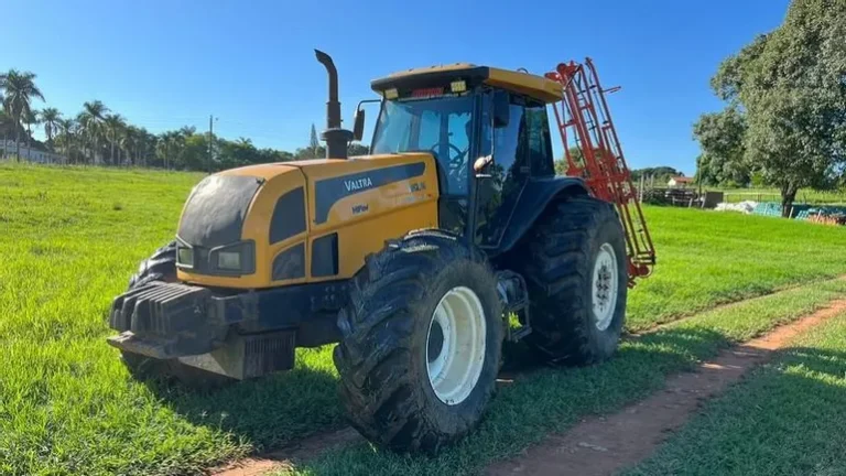 Fazenda Santo Antônio realiza leilão de Veículos e Equipamentos por lances a partir de R00