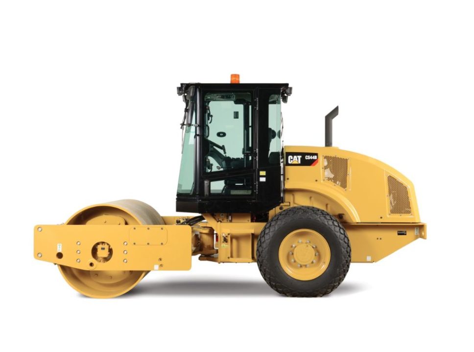 Catálogo Compactador Vibratório de Solo CS 44B Caterpillar