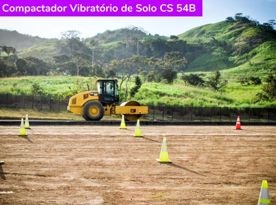 Compactador Vibratório de Solo CS 54B Caterpillar