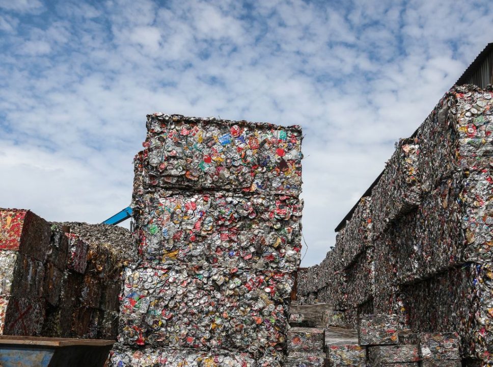 Todo tipo de material pode ser reciclado, seja ele metal, plástico, vidro e outros