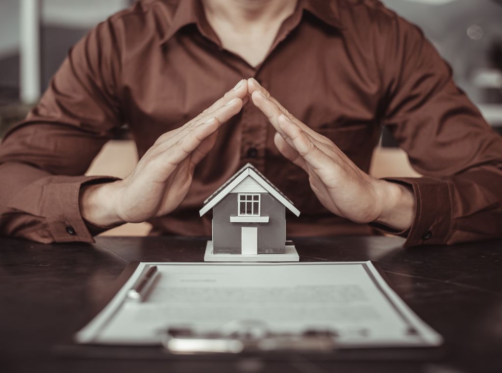 Imóveis e terrenos com alto potencial de valorização: Ao reconhecer e respeitar esses cuidados, é possível transformar oportunidades promissoras em ganhos concretos, minimizando riscos e maximizando o retorno sobre o investimento.